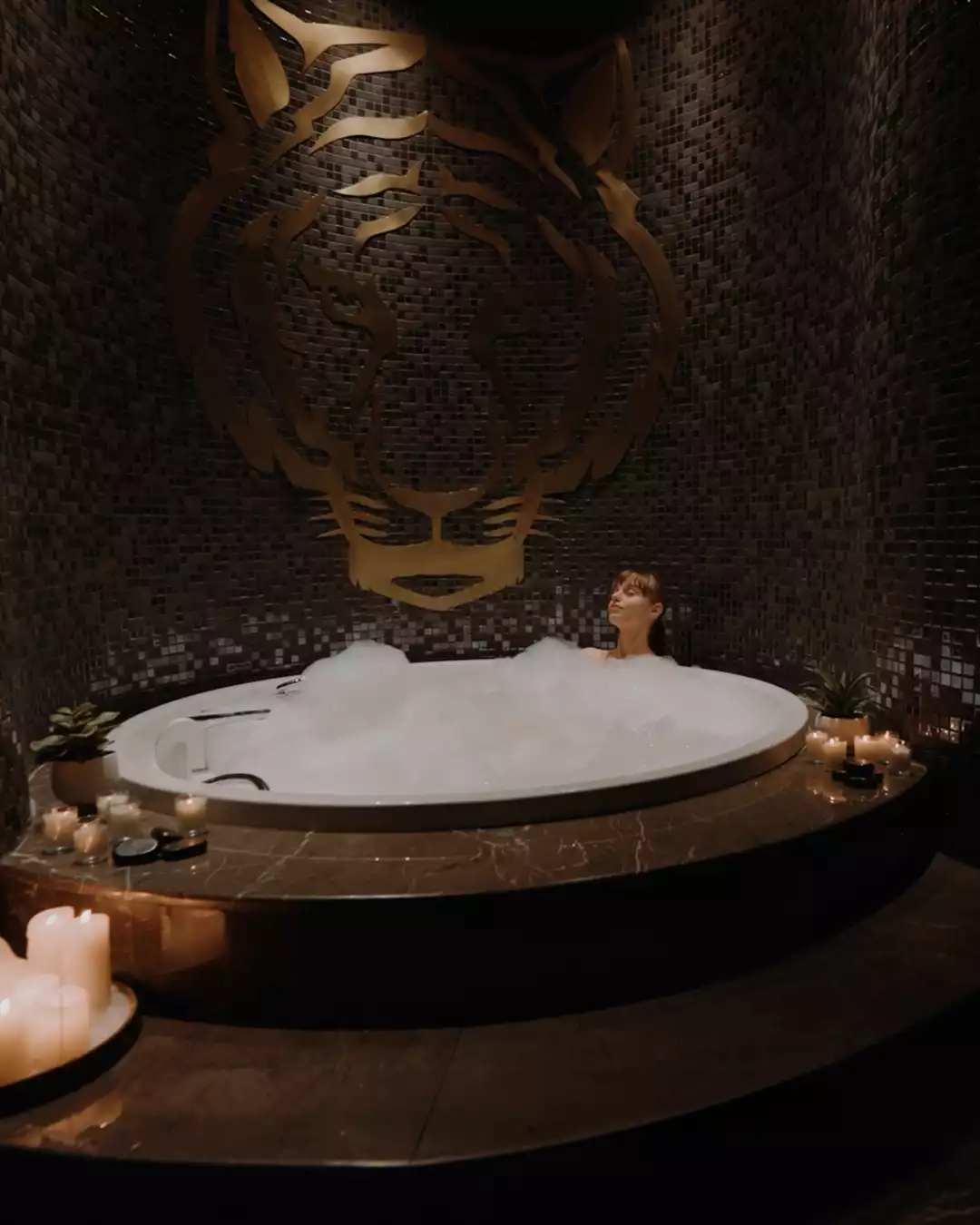 Clara Bennett’in İstanbul Yolculuğu / Qualia Spa